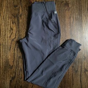 Scrubs - Cherokee infinity pants